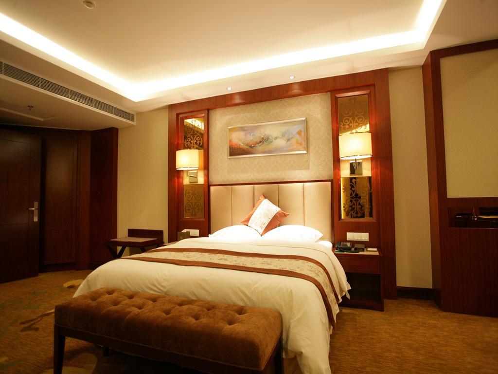 Dongguan Huilihua Hotel Buitenkant foto