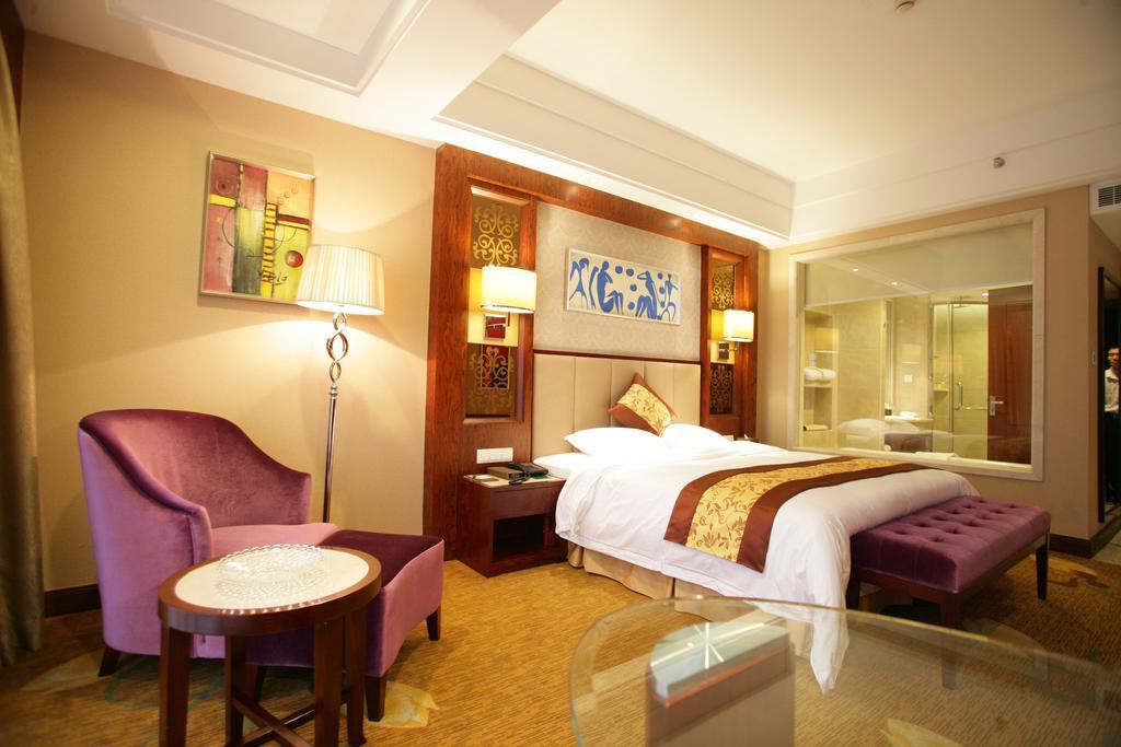 Dongguan Huilihua Hotel Buitenkant foto