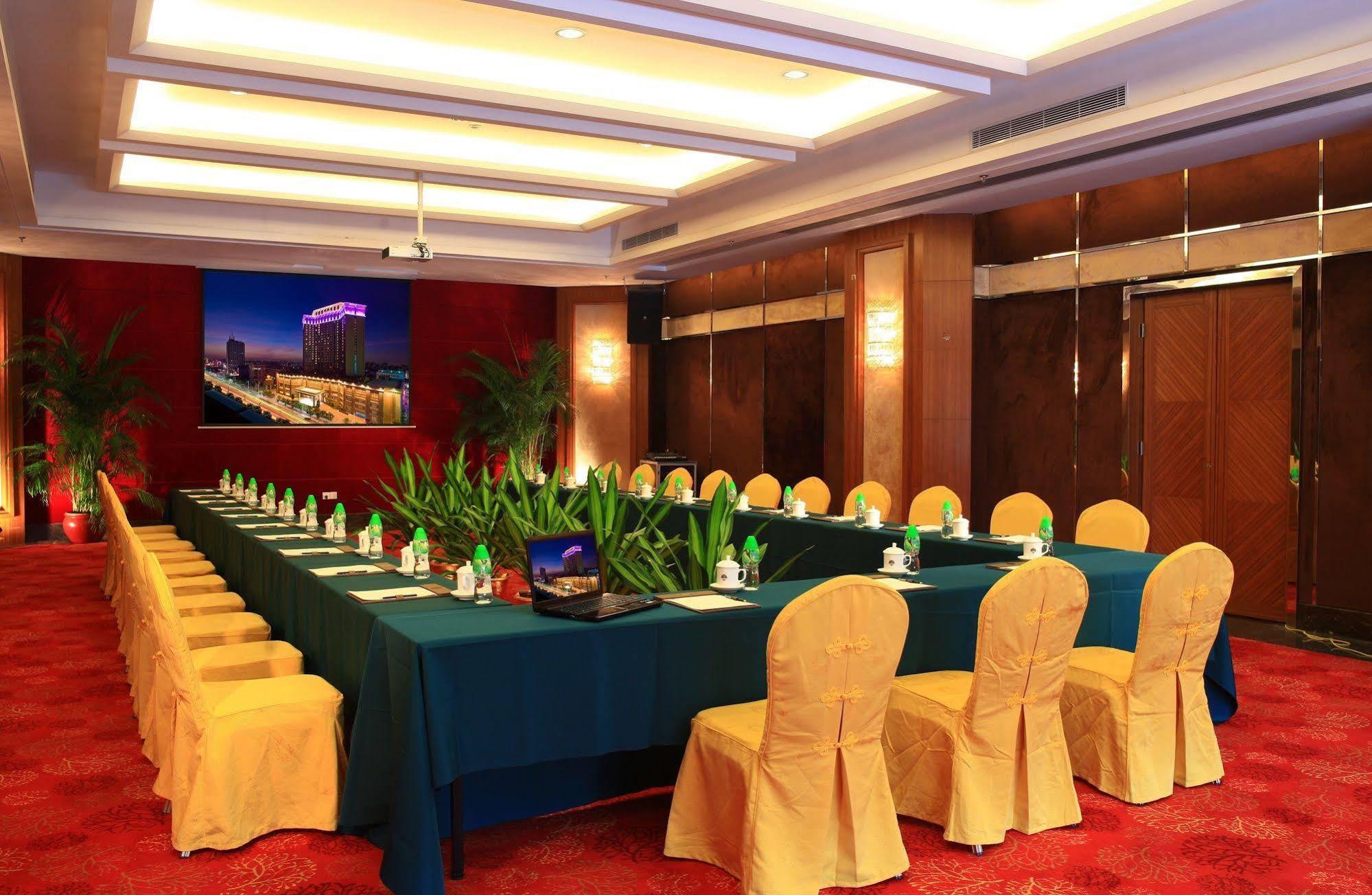 Dongguan Huilihua Hotel Buitenkant foto
